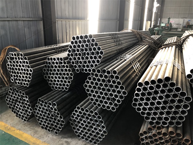 海南小口径厚壁无缝钢管
