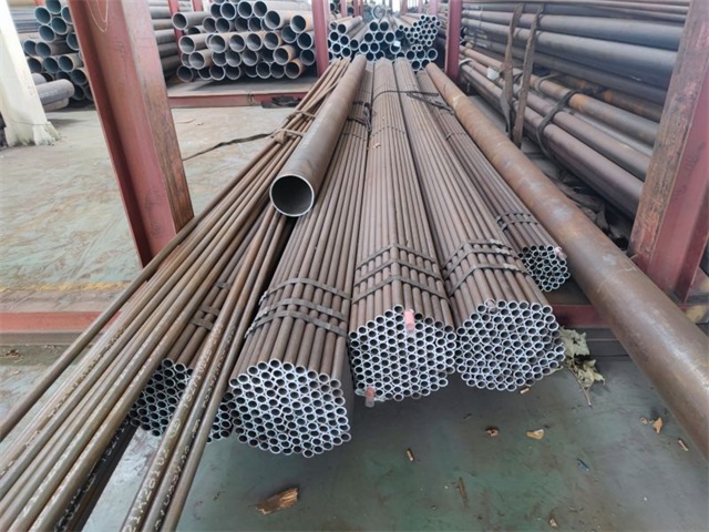 海南15crmog无缝钢管